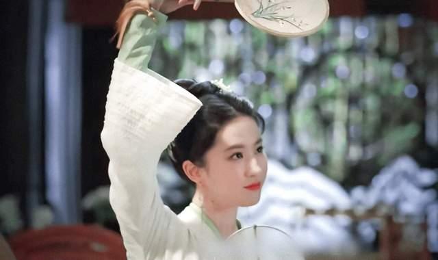 刘亦菲回应视频爆料,澄清事实真相 第1张 刘亦菲回应视频爆料,澄清事实真相 第1张